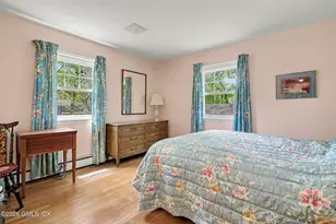 45 Carriage Dr Sout, Stamford, CT 06902 - Photo 21