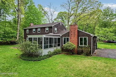 45 Carriage Drive, Stamford, CT 06902 - Photo 3