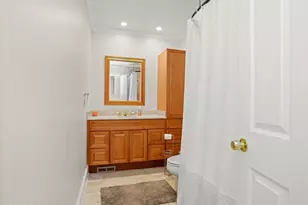 52 Hunt Terrace, Greenwich, CT 06831 - Photo 9