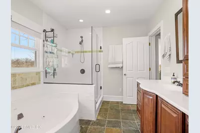 52 Hunt Terrace, Greenwich, CT 06831 - Photo 17