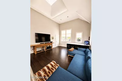 12 Shore Road, Old Greenwich, CT 06870 - Photo 7