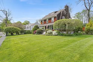 60 Lockwood Ave, Old Greenwich, CT 06870 - Photo 1