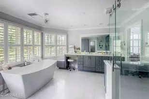 20 Oak St, Greenwich, CT 06831 - Photo 23