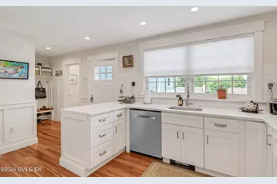 30 Chapel Street, Greenwich, CT 06831 - Photo 7