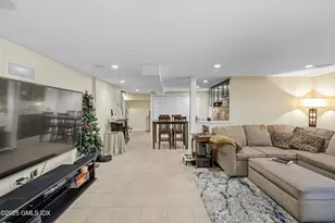 25 Buxton Ln, Greenwich, CT 06878 - Photo 13