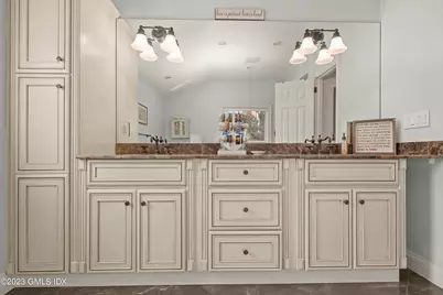 14 Rainbow Drive, Greenwich, CT 06878 - Photo 17