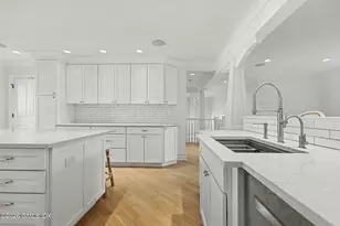 53 Park Ave, Old Greenwich, CT 06870 - Photo 15