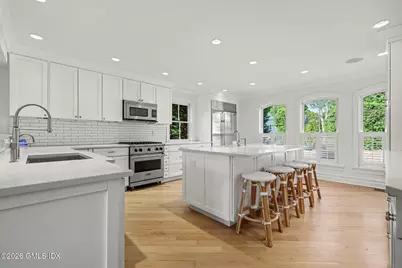 53 Park Avenue, Old Greenwich, CT 06870 - Photo 11