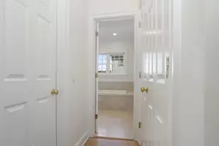 147 Holly Hill Ln, Greenwich, CT 06830 - Photo 15