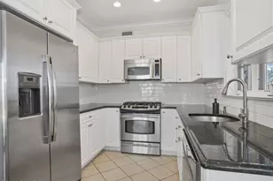 147 Holly Hill Ln, Greenwich, CT 06830 - Photo 9