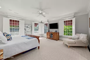 212 Milbank Ave, Greenwich, CT 06830 - Photo 15