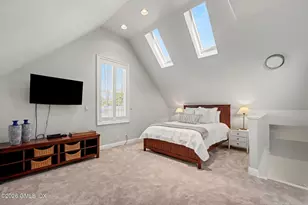 212 Milbank Ave, Greenwich, CT 06830 - Photo 25