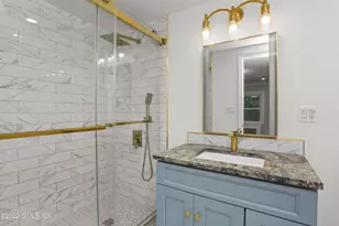 10 MacArthur Dr, Old Greenwich, CT 06870 - Photo 13