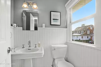 6 Meadowbank Road, Old Greenwich, CT 06870 - Photo 13