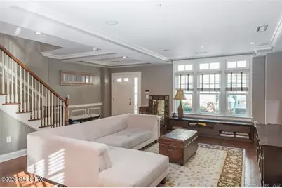 70 Riverdale Avenue #1001, Greenwich, CT 06831 - Photo 3