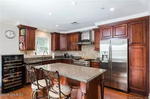 70 Riverdale Ave, Greenwich, CT 06831 - Photo 5