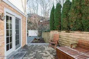 70 Riverdale Ave, Greenwich, CT 06831 - Photo 15