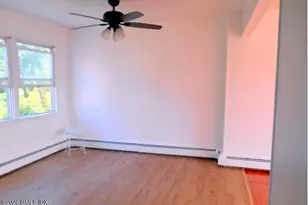38 Gerry St, Greenwich, CT 06830 - Photo 17