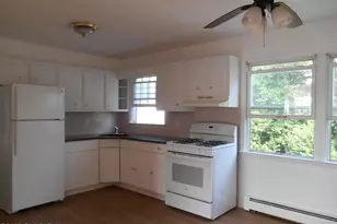 38 Gerry St, Greenwich, CT 06830 - Photo 5