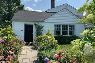 25 Arnold St, Old Greenwich, CT 06870 - Photo 1