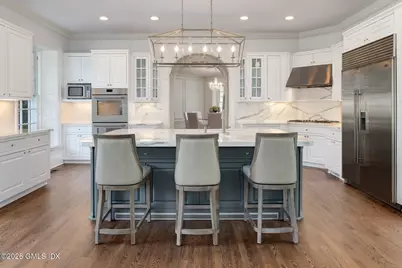 31 Sawmill Lane, Greenwich, CT 06830 - Photo 11