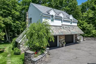 31 Sawmill Ln, Greenwich, CT 06830 - Photo 25