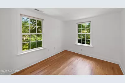 122 Round Hill Road, Greenwich, CT 06831 - Photo 33