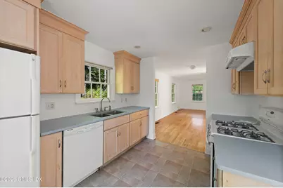 122 Round Hill Road, Greenwich, CT 06831 - Photo 31
