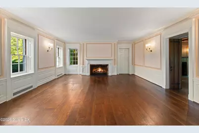 122 Round Hill Road, Greenwich, CT 06831 - Photo 11