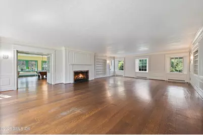 122 Round Hill Road, Greenwich, CT 06831 - Photo 7