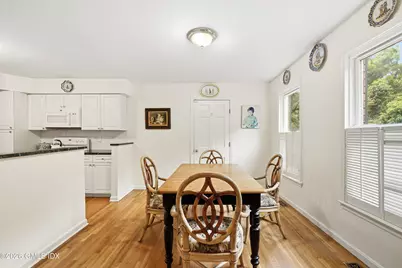 19 Georgetowne North #19, Greenwich, CT 06831 - Photo 3