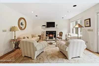 19 Georgetowne North #19, Greenwich, CT 06831 - Photo 9