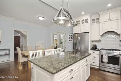 8 Highview Avenue, Old Greenwich, CT 06870 - Photo 9