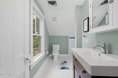 8 Highview Avenue, Old Greenwich, CT 06870 - Photo 39