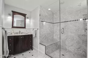 8 Highview Ave, Old Greenwich, CT 06870 - Photo 13