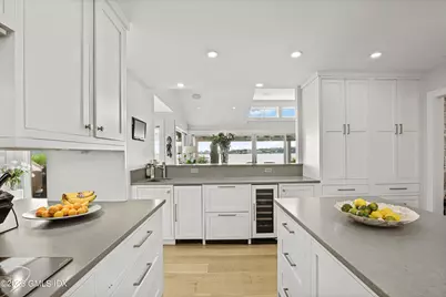22 Northway, Old Greenwich, CT 06870 - Photo 11