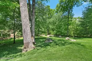 73 Thunder Mountain Rd, Greenwich, CT 06831 - Photo 19