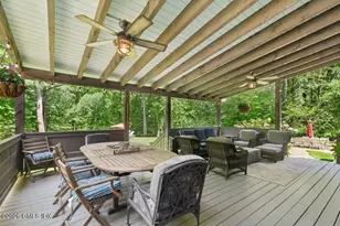 73 Thunder Mountain Rd, Greenwich, CT 06831 - Photo 13