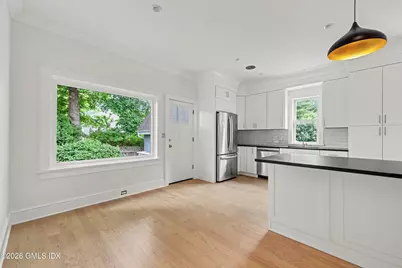 15 Shorelands Place, Old Greenwich, CT 06870 - Photo 7