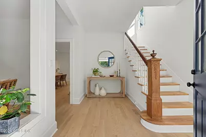 15 Shorelands Place, Old Greenwich, CT 06870 - Photo 3