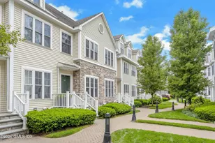 39 Maple Tree Ave, Stamford, CT 06906 - Photo 19