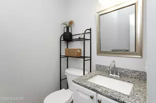 39 Maple Tree Ave, Stamford, CT 06906 - Photo 9
