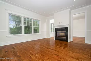 146 E Elm St, Greenwich, CT 06830 - Photo 7