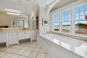 16 Indian Point Ln, Greenwich, CT 06878 - Photo 23