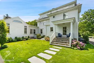 9 Park Pl, Greenwich, CT 06830 - Photo 33