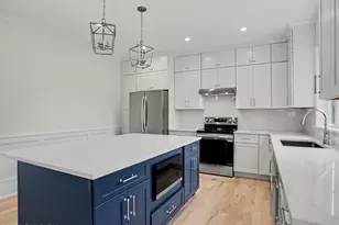 195 S Water St, Greenwich, CT 06830 - Photo 9