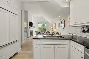 77 Havemeyer Ln, Stamford, CT 06902 - Photo 9