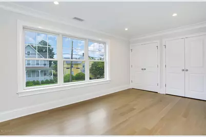 257 Bruce Park Avenue #B, Greenwich, CT 06830 - Photo 15