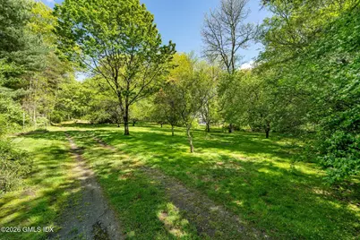 16 Vineyard Lane, Greenwich, CT 06831 - Photo 5