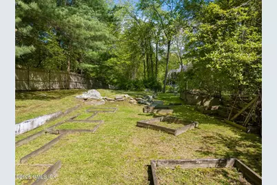 16 Vineyard Lane, Greenwich, CT 06831 - Photo 21